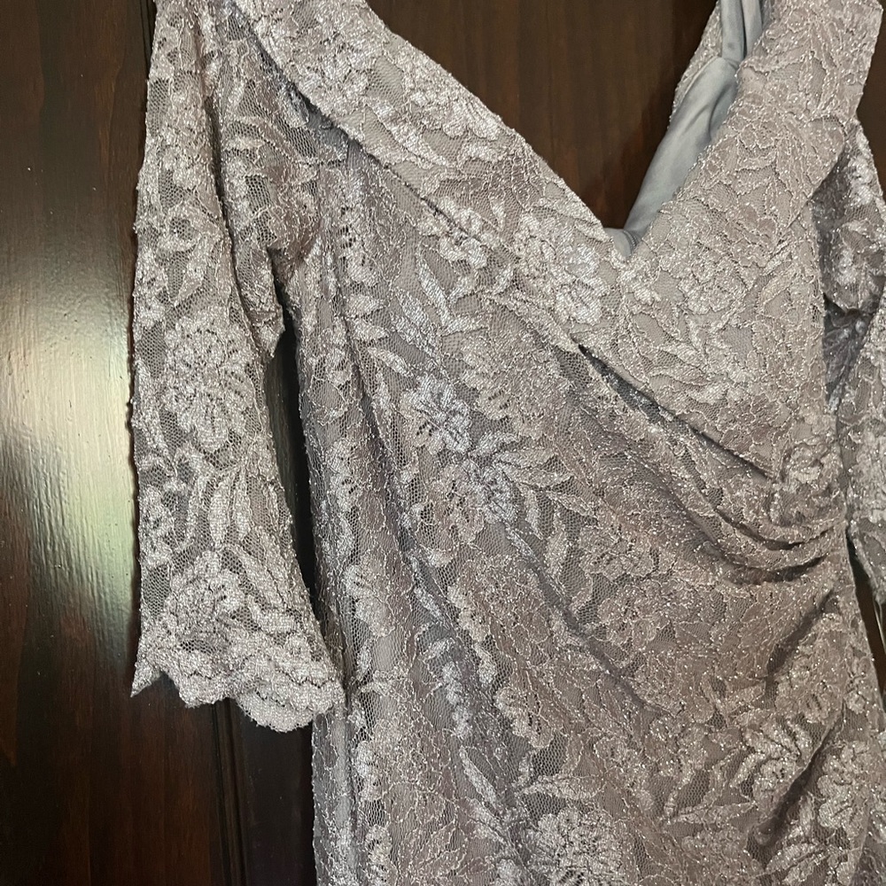 NWT Oleg Cassini Off-Shoulder Elegant V Neck Ruched Lace Dress Gown Wedding MOTB - Picture 6 of 14